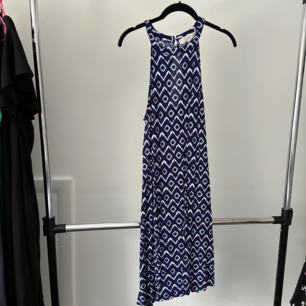 Women’s dress